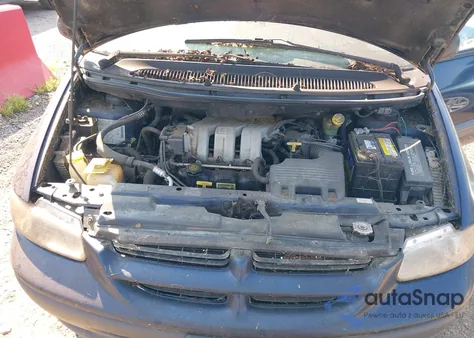 2000 Dodge Grand Caravan Se z USA, uszkodzony, nr VIN 2B4GP44G0YR562133